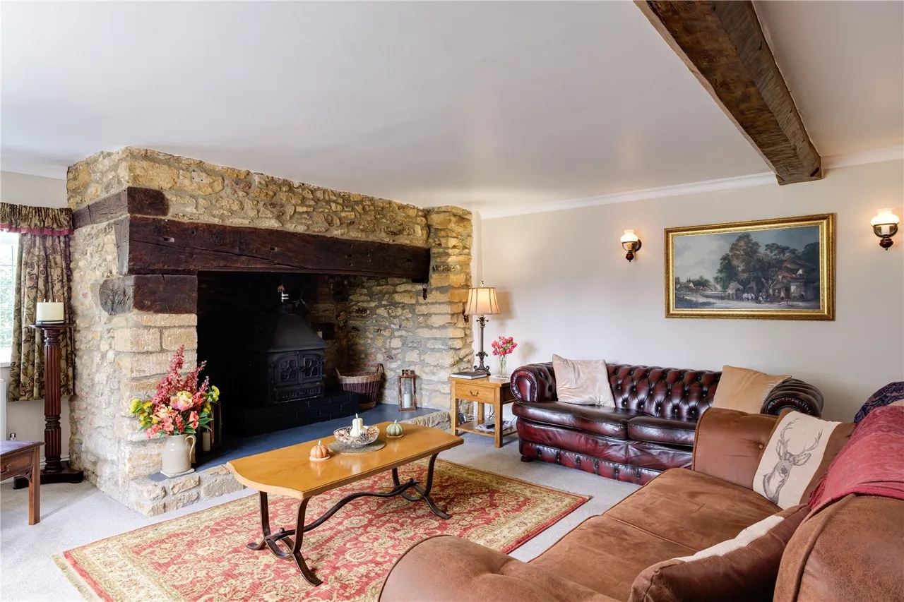 Claycastle, Haselbury Plucknett, TA18, photo 2