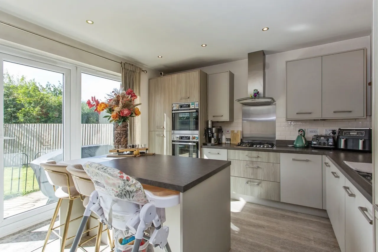 Rook Crescent, Leyland, PR25, photo 11