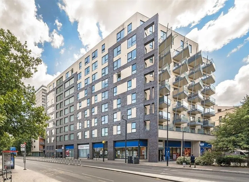 2 bed flat to rent, Freda Street, Bermondsey, SE16
