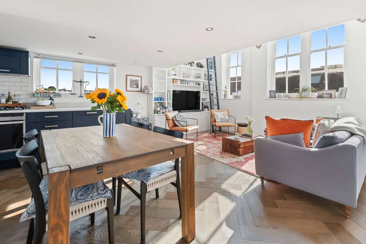 Broadway Lofts, 10 Gatton Road, London, SW17 0EE, photo 4
