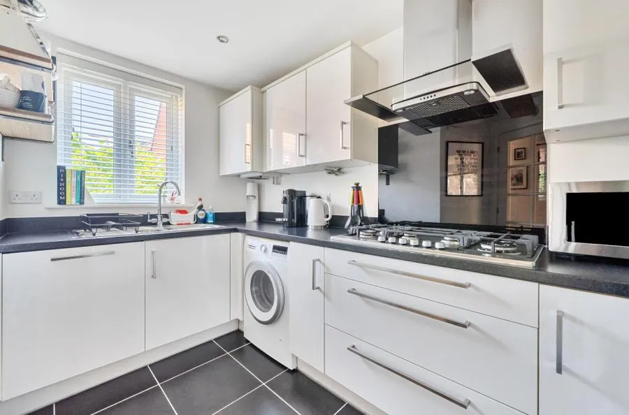 Samborne Drive, Wokingham, RG40, photo 2