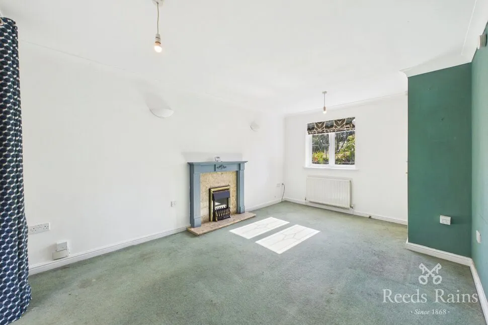 Hayfield Close, Normanton, West Yorkshire, WF6, photo 2