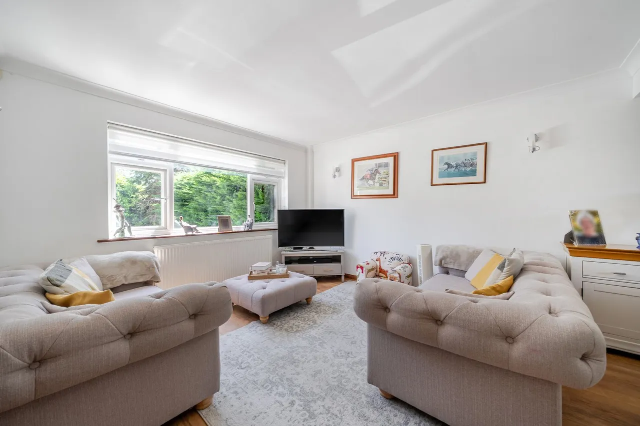 Capel Close, BR2, photo 4