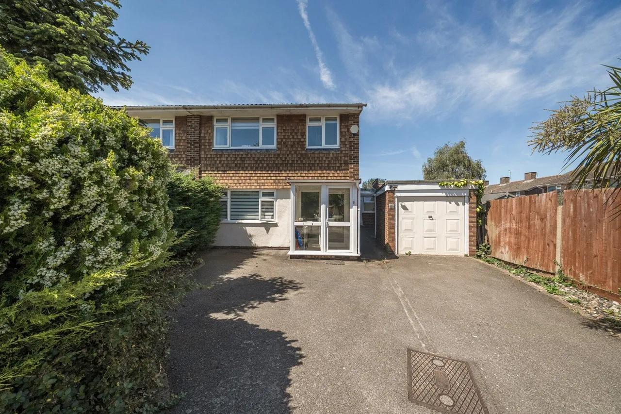Capel Close, BR2, photo 18