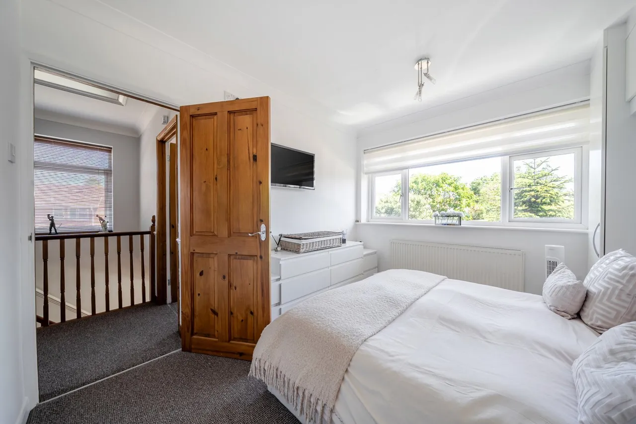 Capel Close, BR2, photo 10