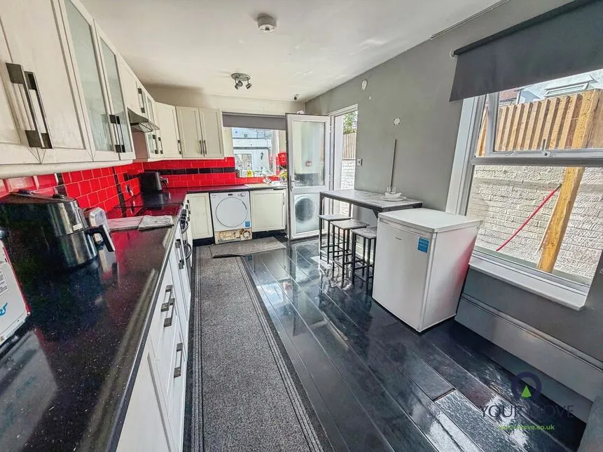 Charlieville Road, Erith, DA8, photo 9