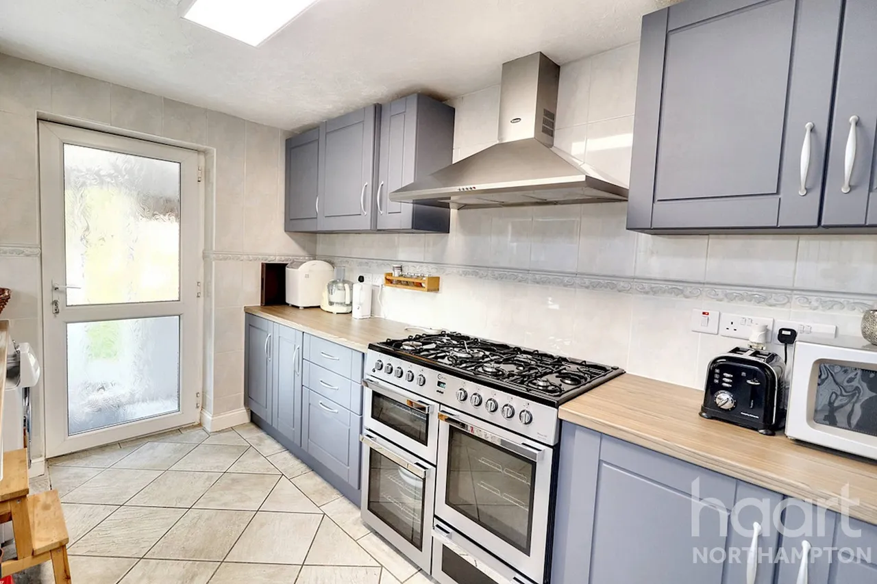 Whitehills Way, Northampton, NN2, photo 7