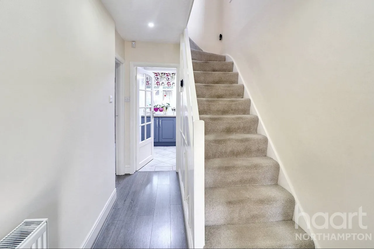 Whitehills Way, Northampton, NN2, photo 5