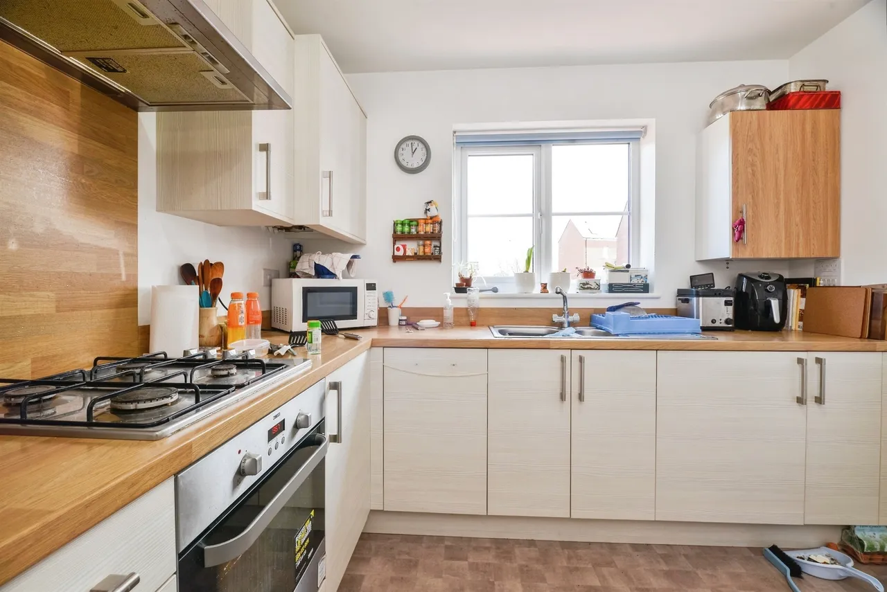 Sculptor Crescent, Stockton-On-Tees, TS18, photo 6