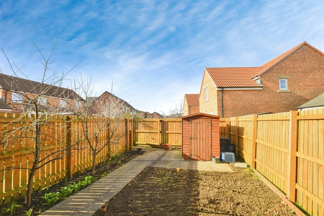 Sculptor Crescent, Stockton-On-Tees, TS18, photo 16