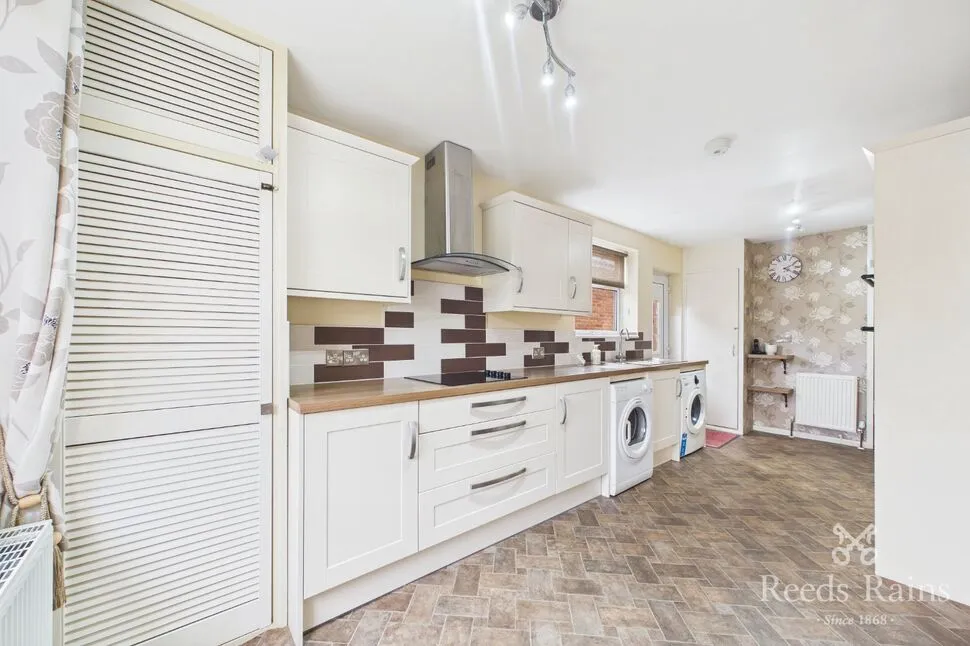 Hoades Avenue, Woodsetts, South Yorkshire, S81, photo 5