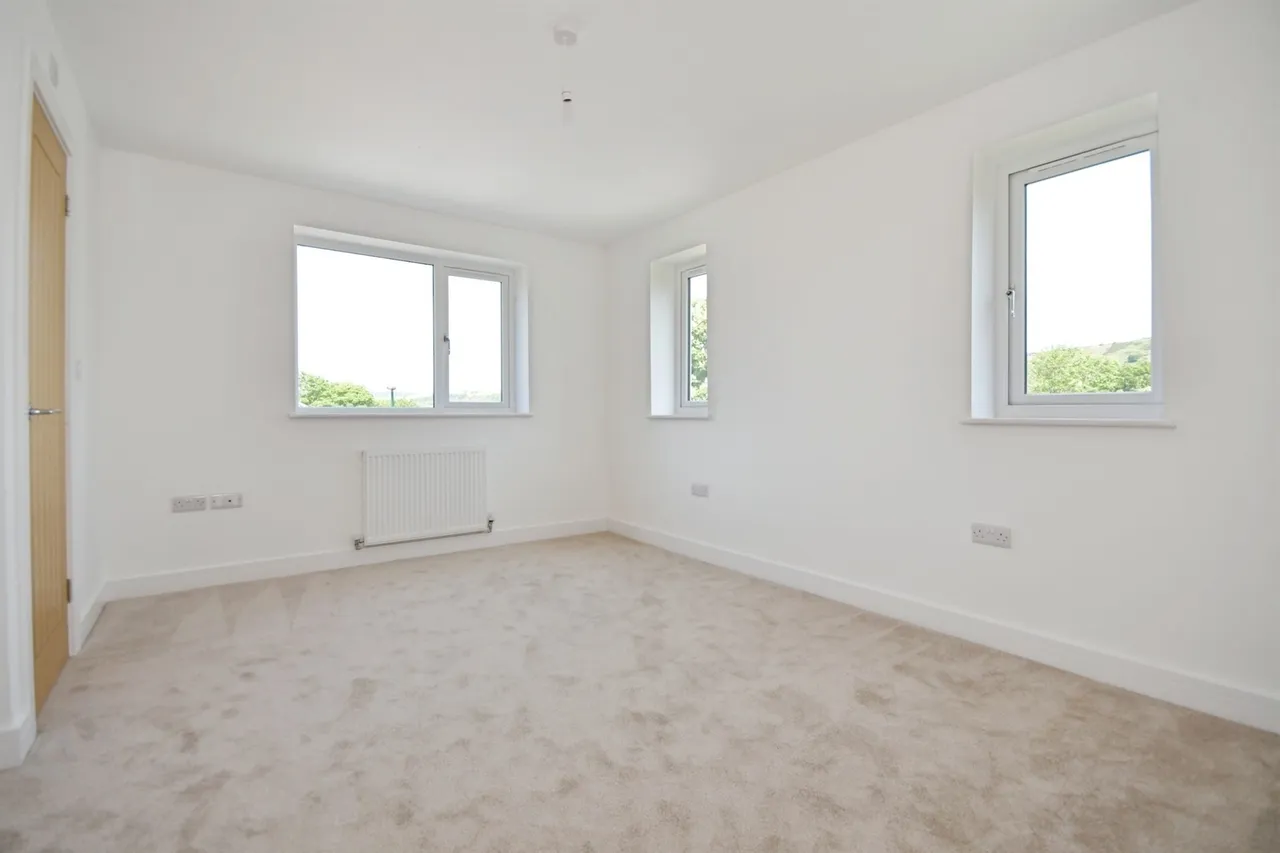 Belmont Drive, Stocksbridge, Sheffield, photo 7