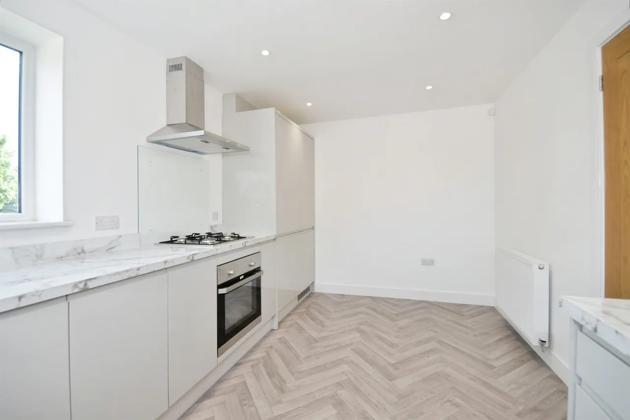 Belmont Drive, Stocksbridge, Sheffield, photo 6