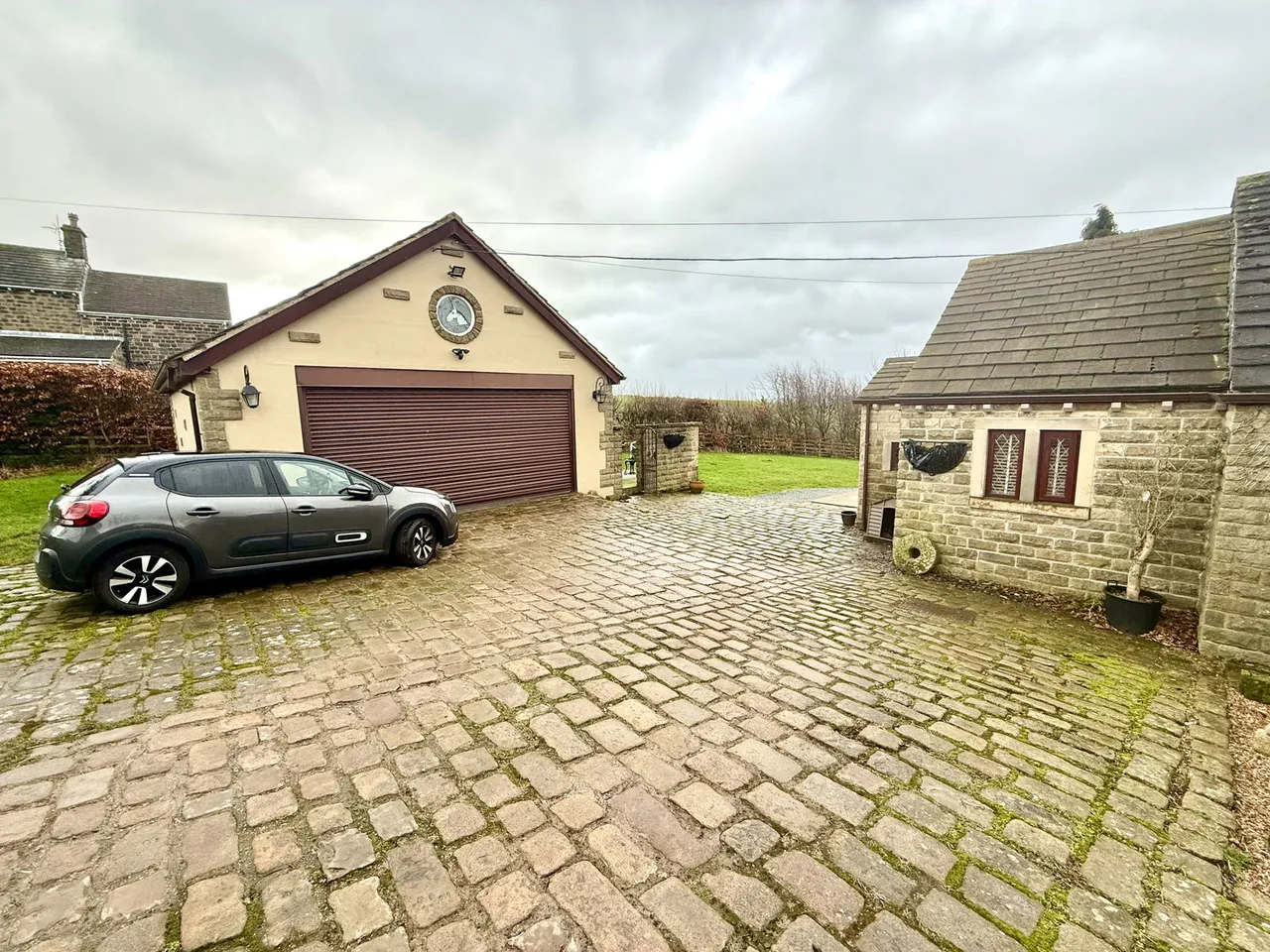 Halifax Road, Penistone, S36, photo 6