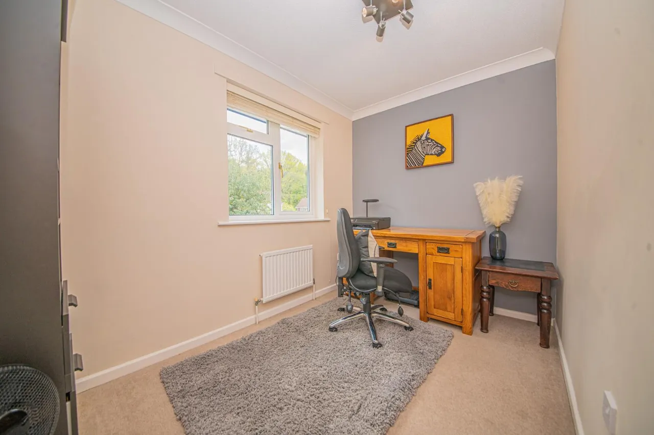 Mitre Copse, Bishopstoke, EASTLEIGH, Hampshire, SO50 8QE, photo 21