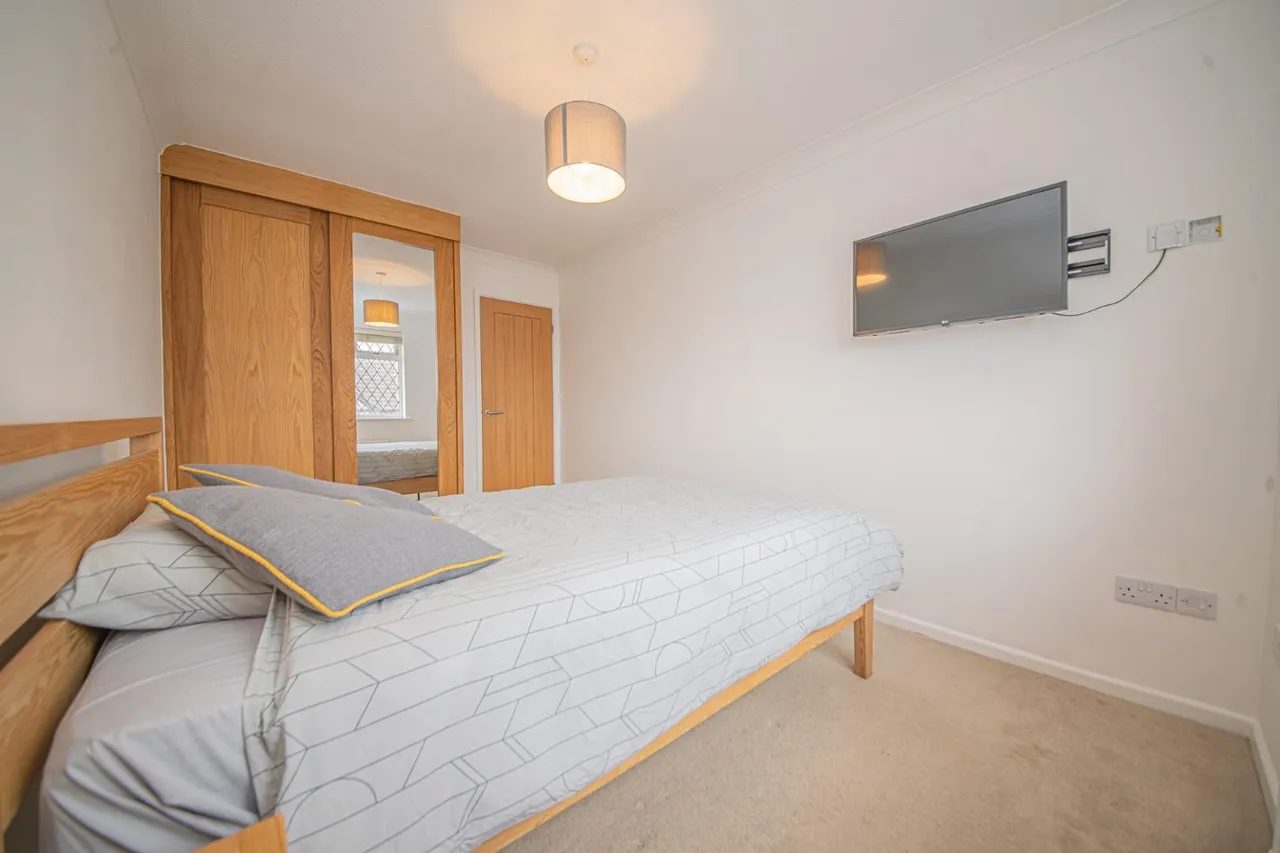 Mitre Copse, Bishopstoke, EASTLEIGH, Hampshire, SO50 8QE, photo 19