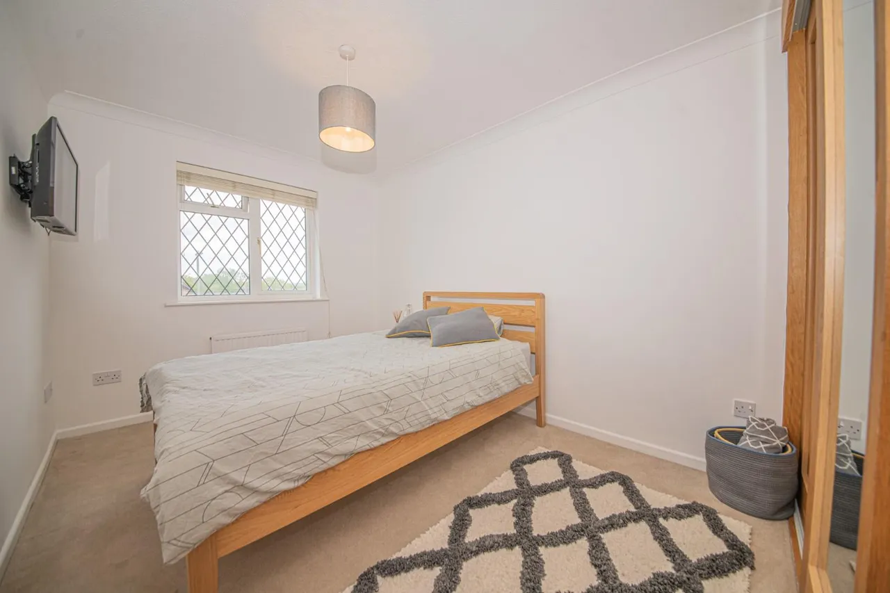 Mitre Copse, Bishopstoke, EASTLEIGH, Hampshire, SO50 8QE, photo 18