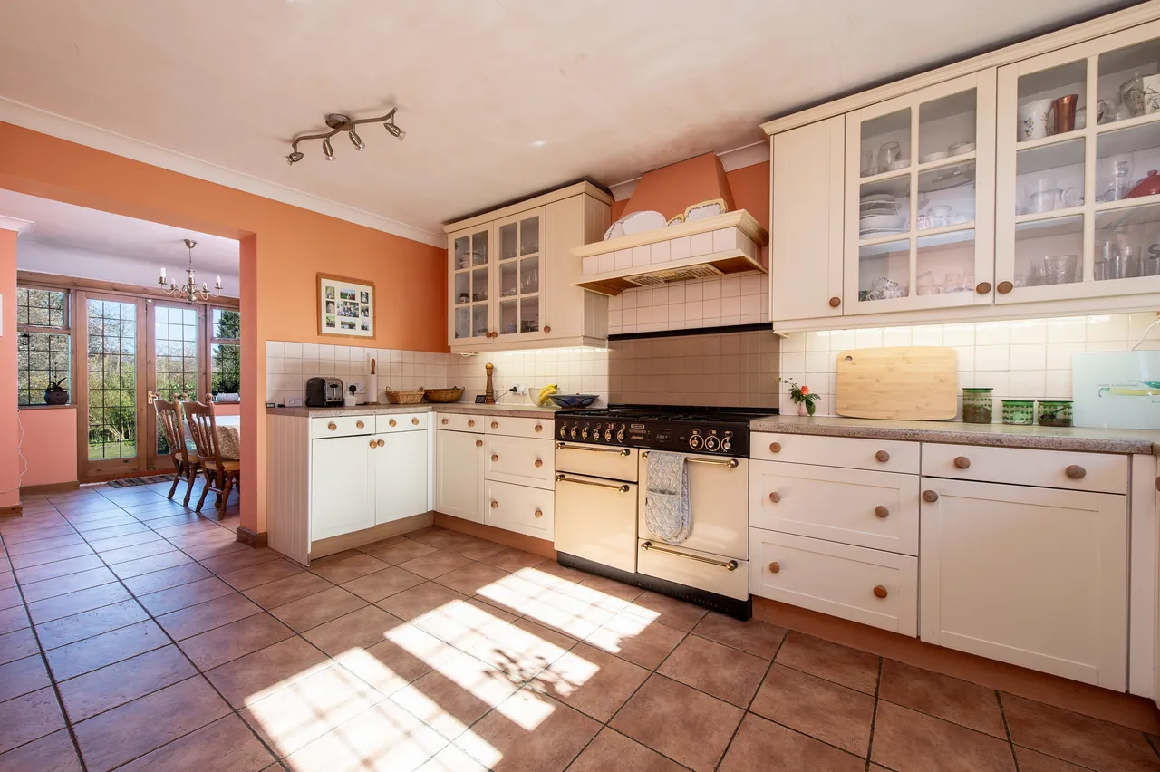Tiddington Road, Stratford-Upon-Avon, CV37, photo 4