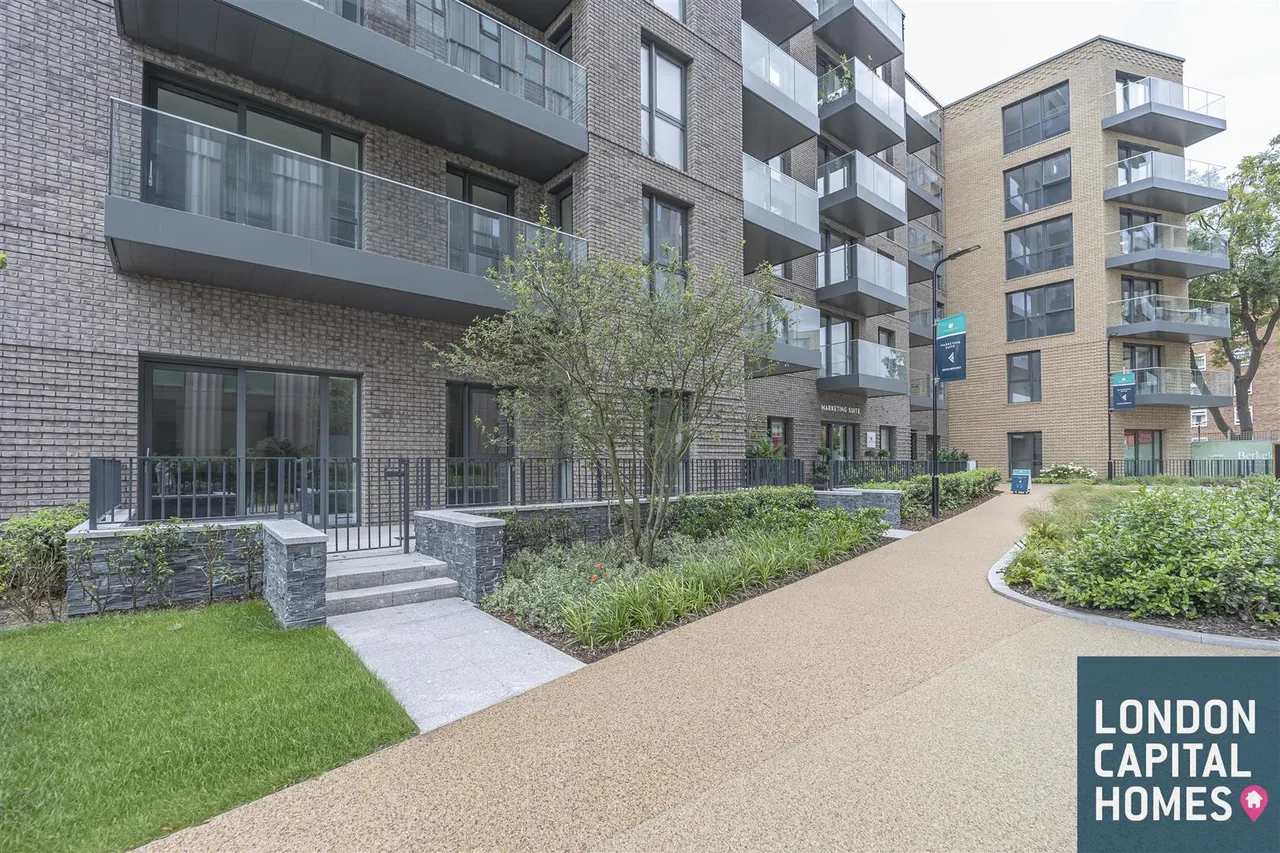 Coster Avenue, London, photo 24