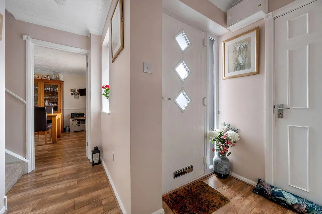Primrose Way, Stamford, PE9, photo 2