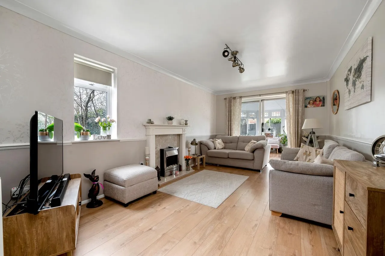Primrose Way, Stamford, PE9, photo 3