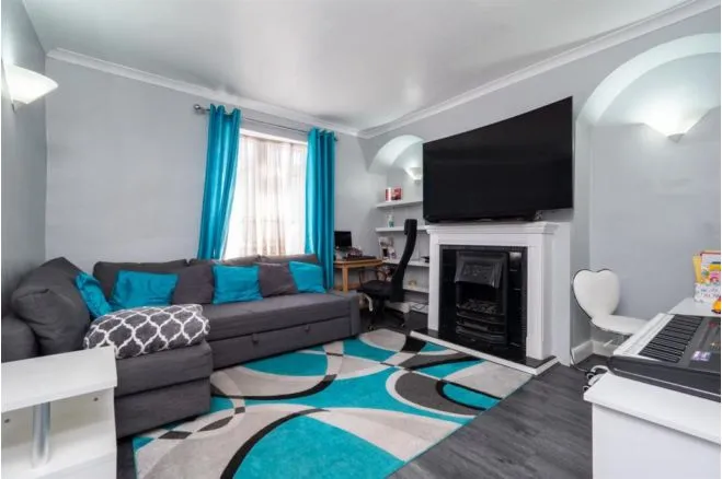 Brandon Road, Sutton, SM1, photo 2