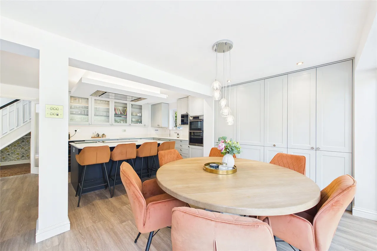 Ambleside Road, Lightwater, GU18, photo 7