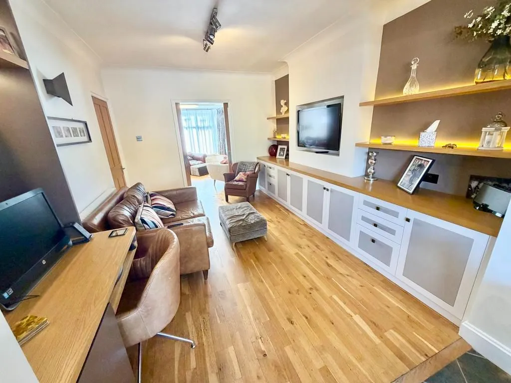 Colin Close, Colindale, London, NW9 6RT, photo 5