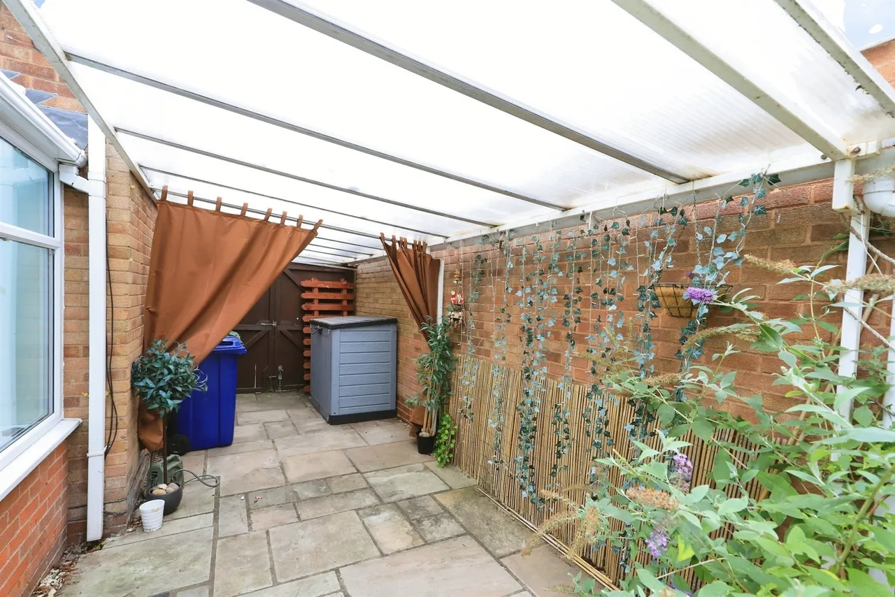 Bridgewater Drive, Bilston, WV14, photo 18