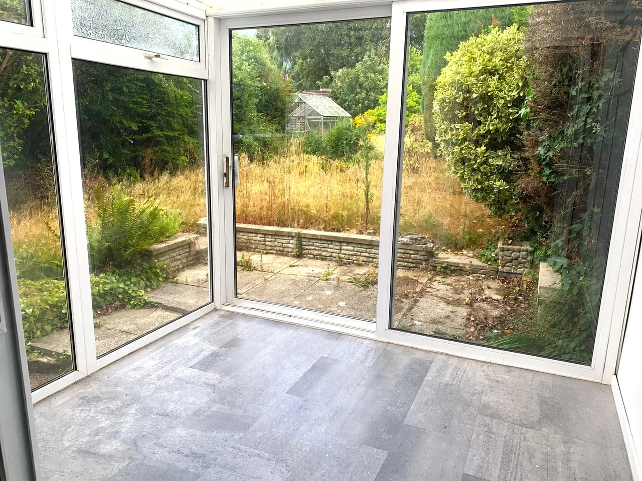 Spring Way, East Grinstead, RH19, photo 5