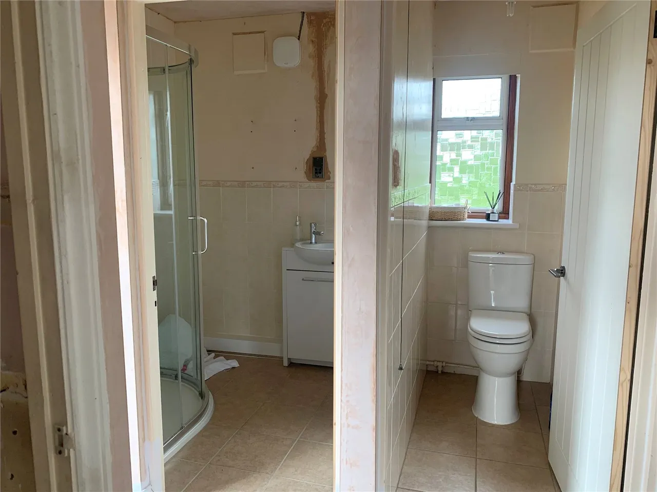 Spring Way, East Grinstead, RH19, photo 8