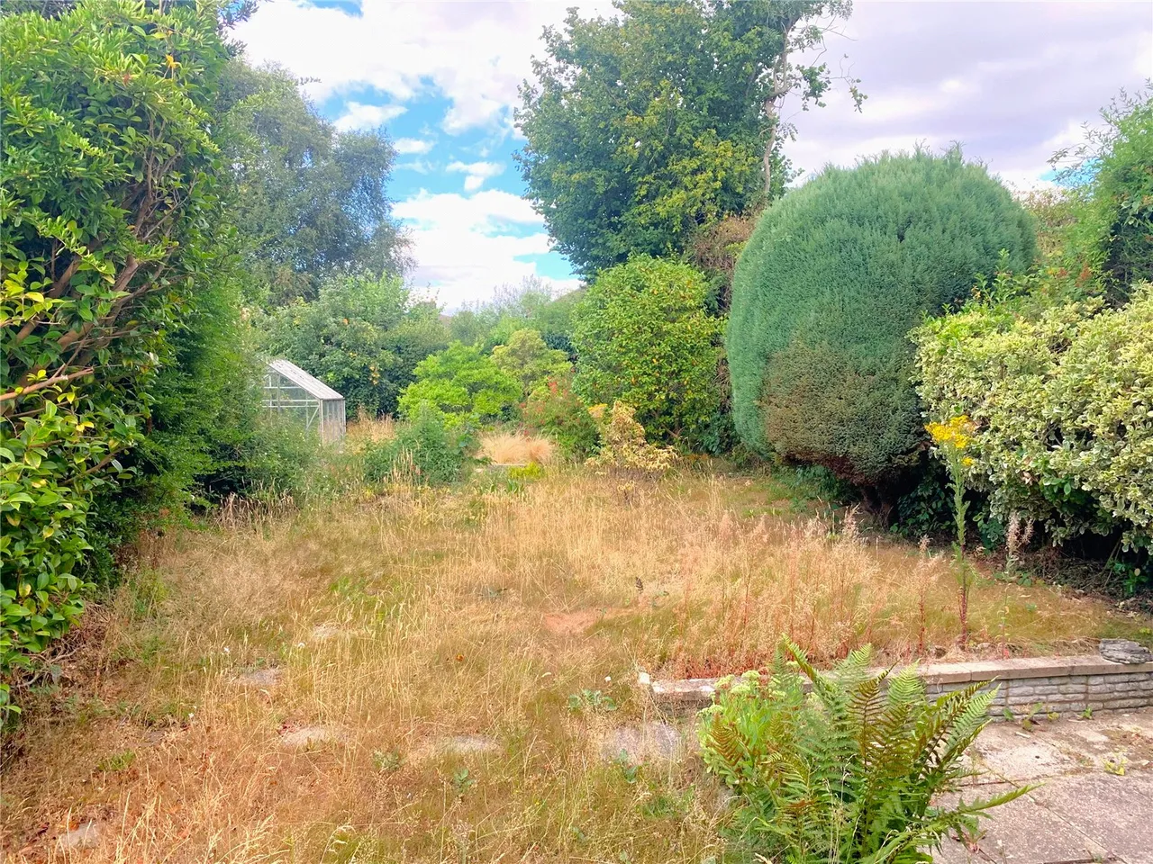 Spring Way, East Grinstead, RH19, photo 4