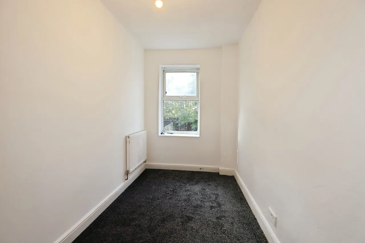 Norfolk Road, Wolverhampton, WV3, photo 16