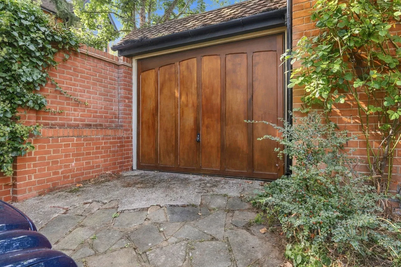 Westbury Road, Buckhurst Hill, IG9, photo 32