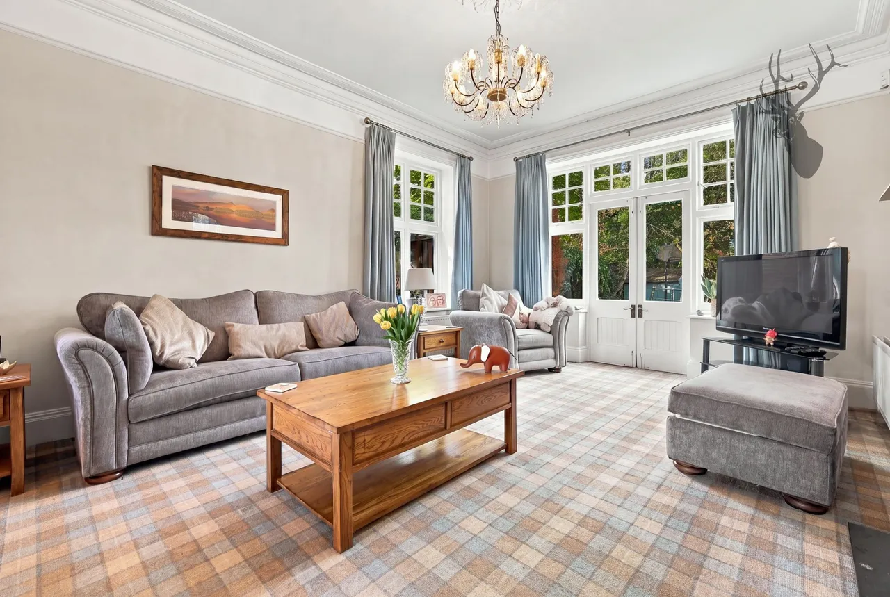 Westbury Road, Buckhurst Hill, IG9, photo 2