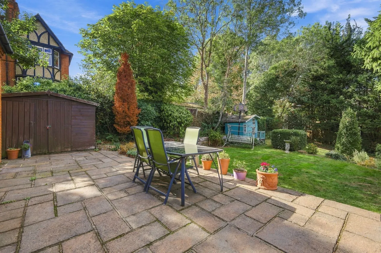 Westbury Road, Buckhurst Hill, IG9, photo 28