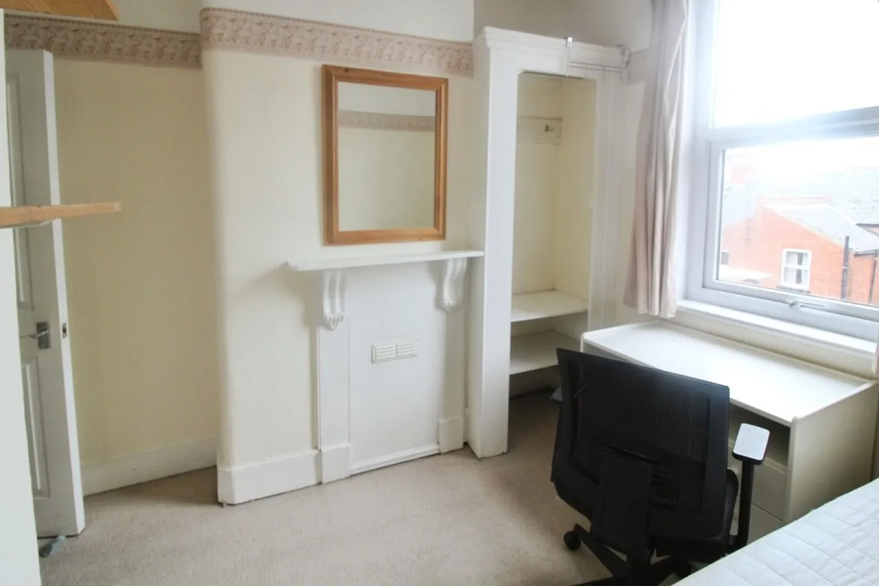 Elton Road, Exeter, EX4, photo 13