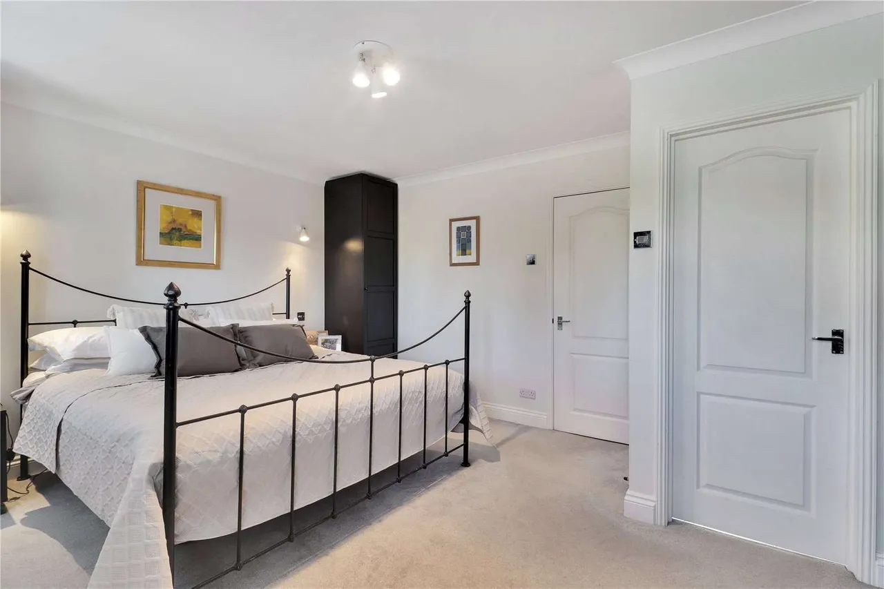Benhall Mill Road, Tunbridge Wells, Kent, TN2 5JH, photo 11