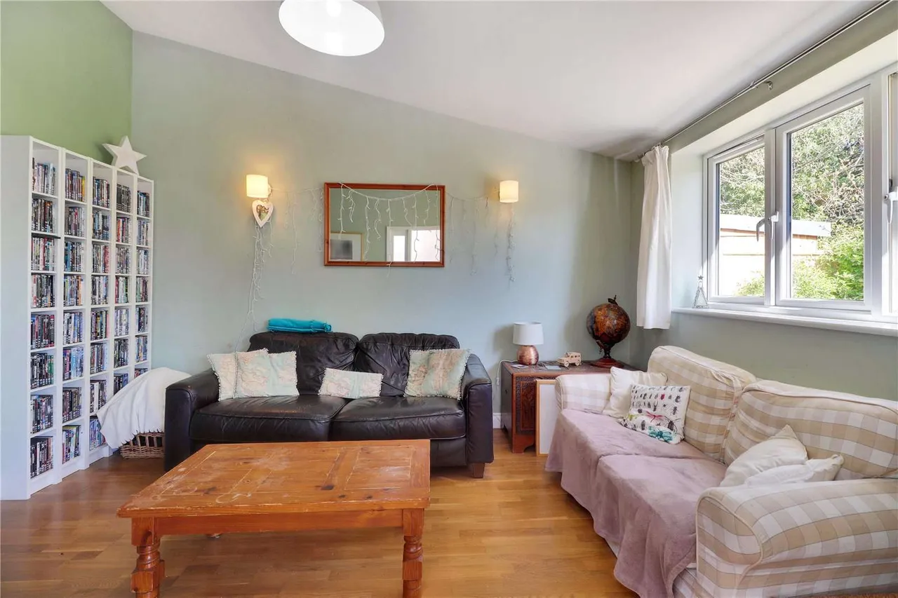 Benhall Mill Road, Tunbridge Wells, Kent, TN2 5JH, photo 6
