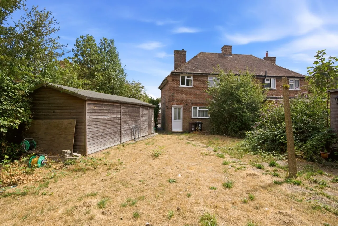 Nicholls Close, Redbourn, AL3, photo 2