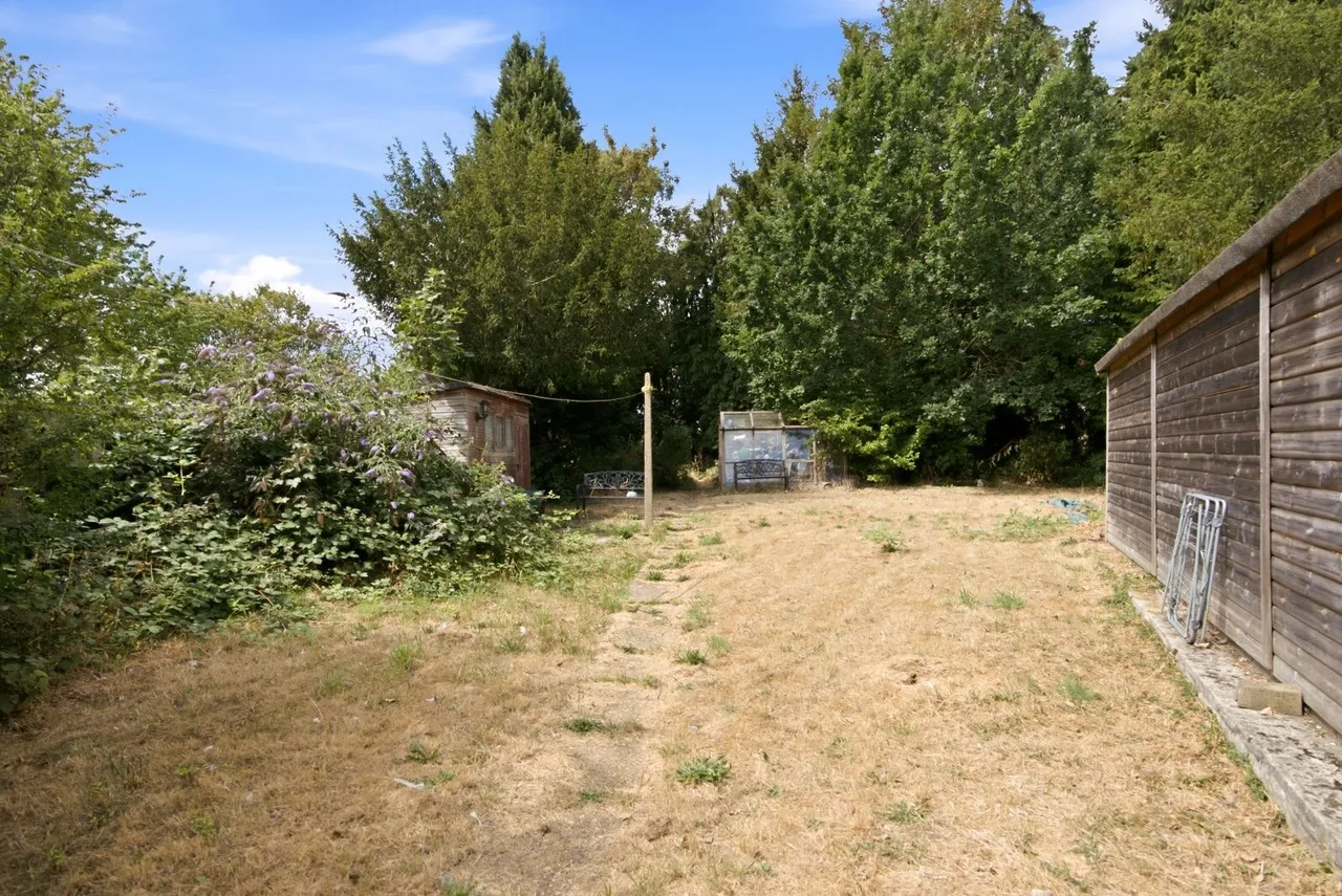 Nicholls Close, Redbourn, AL3, photo 4