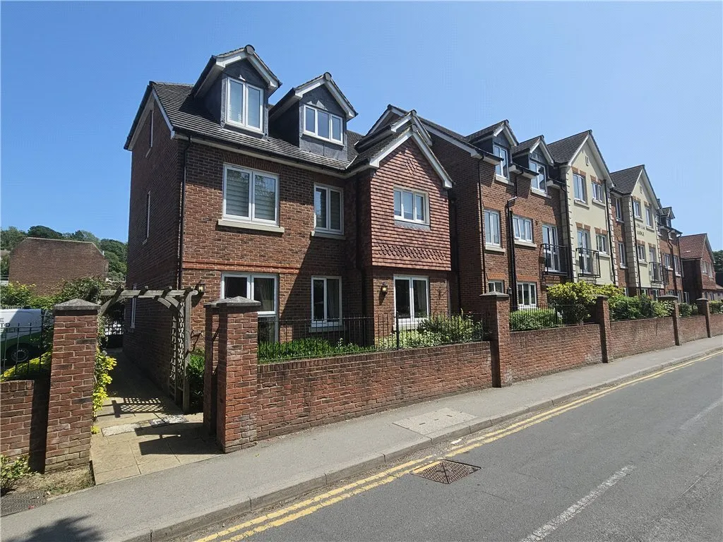 Caterham Lodge, 2 Stafford Road, Caterham, Surrey, CR3, photo 18