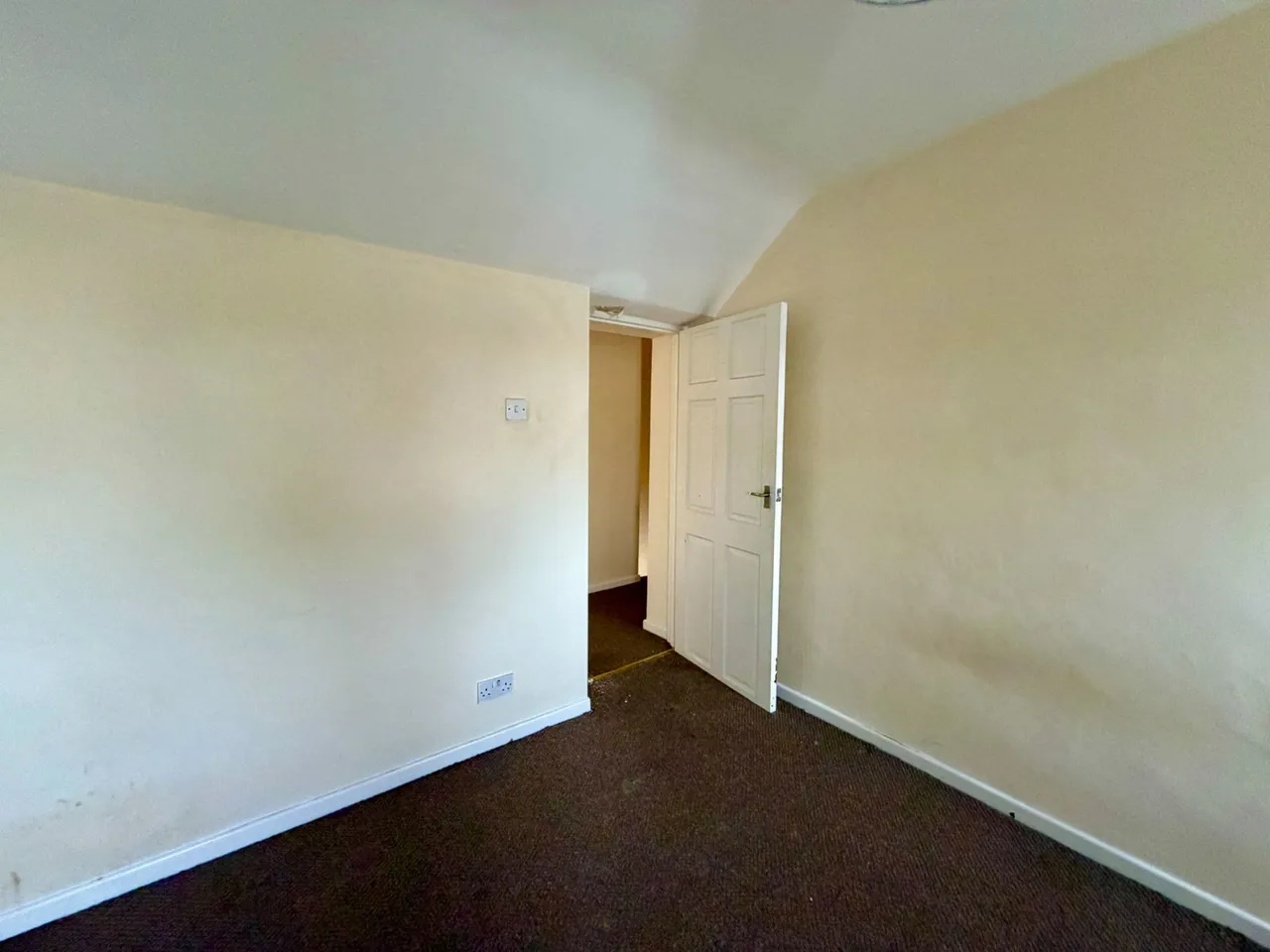 High Street, Nelson, CF46, photo 18