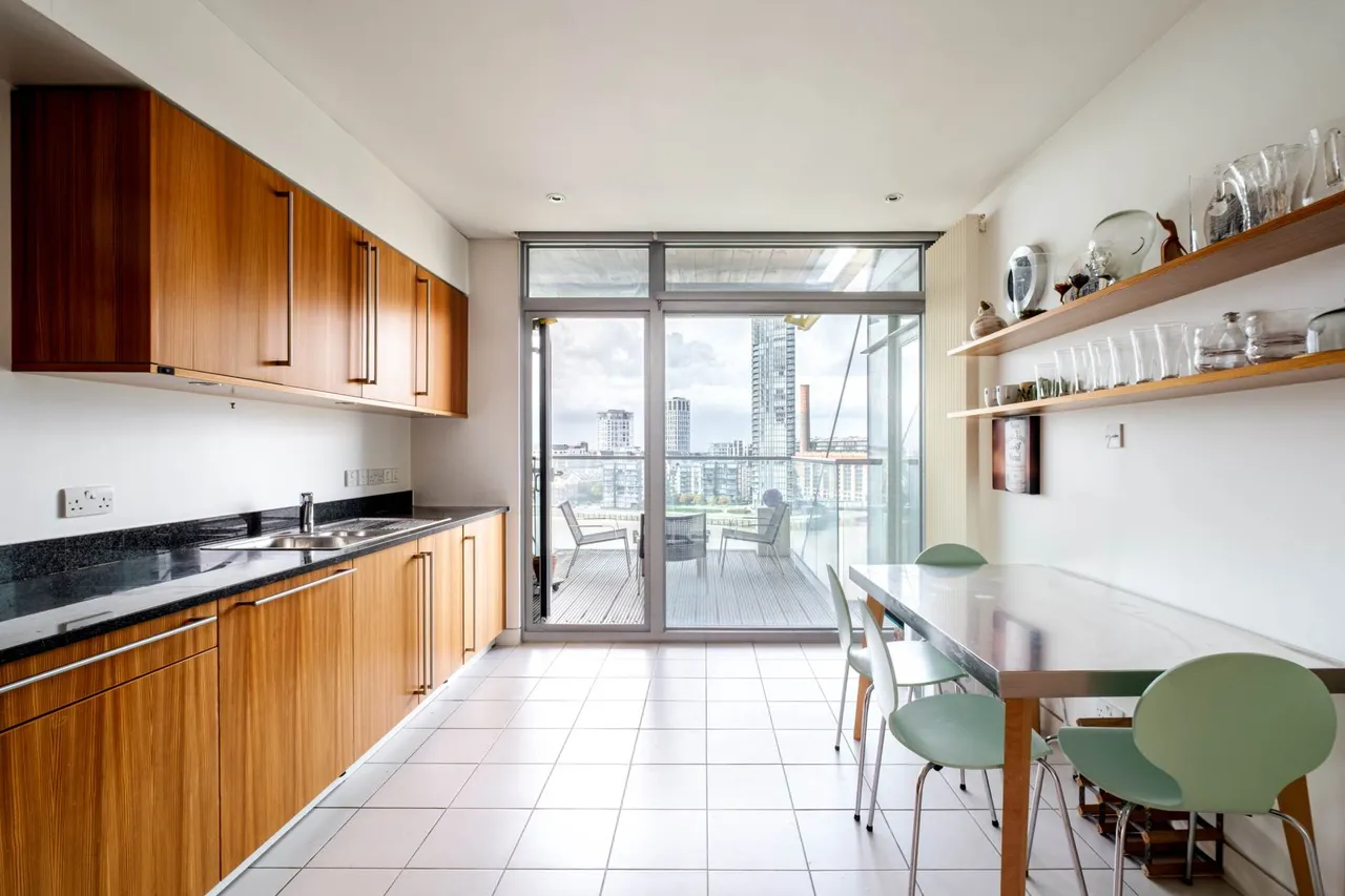 The Montevetro Building, Battersea, SW11 3YL, photo 12
