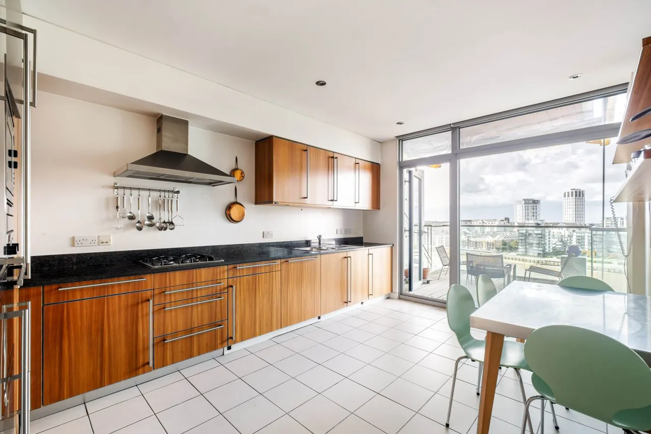 The Montevetro Building, Battersea, SW11 3YL, photo 13