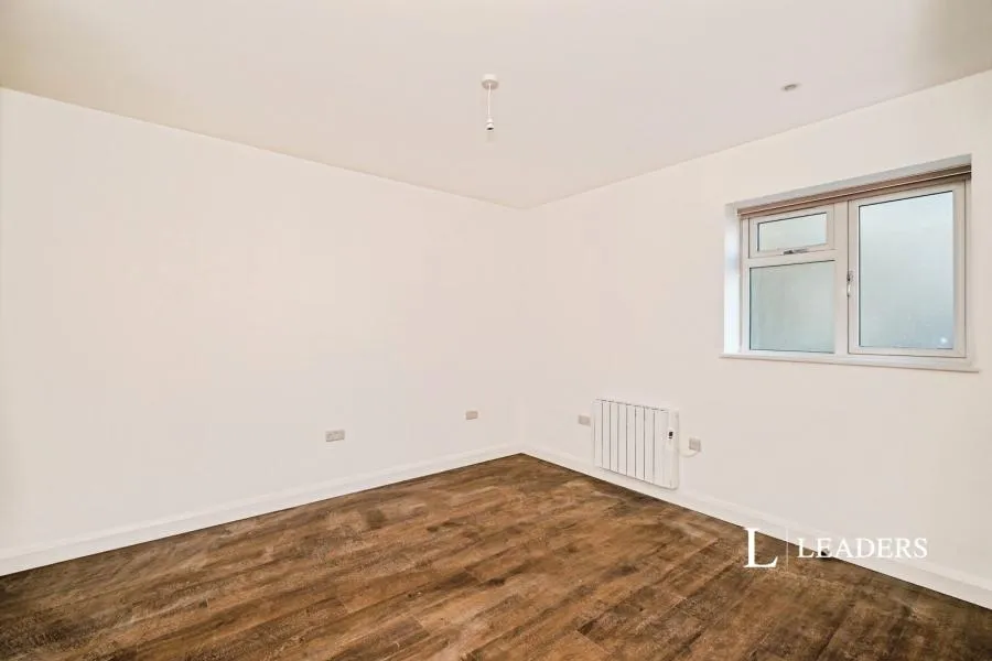 Chapel Road, Worthing, BN11, photo 3