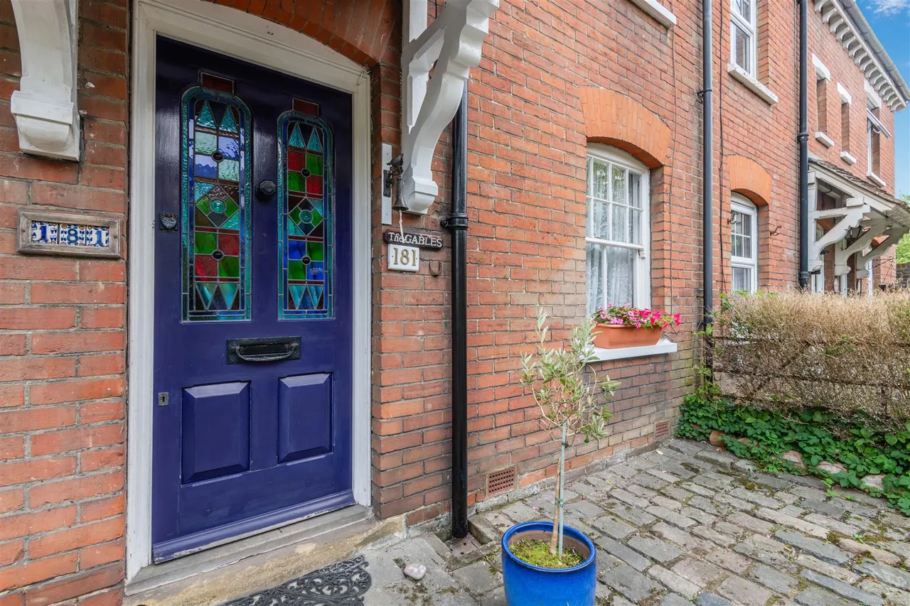 3 bed house for sale, Tonbridge Road, Wateringbury