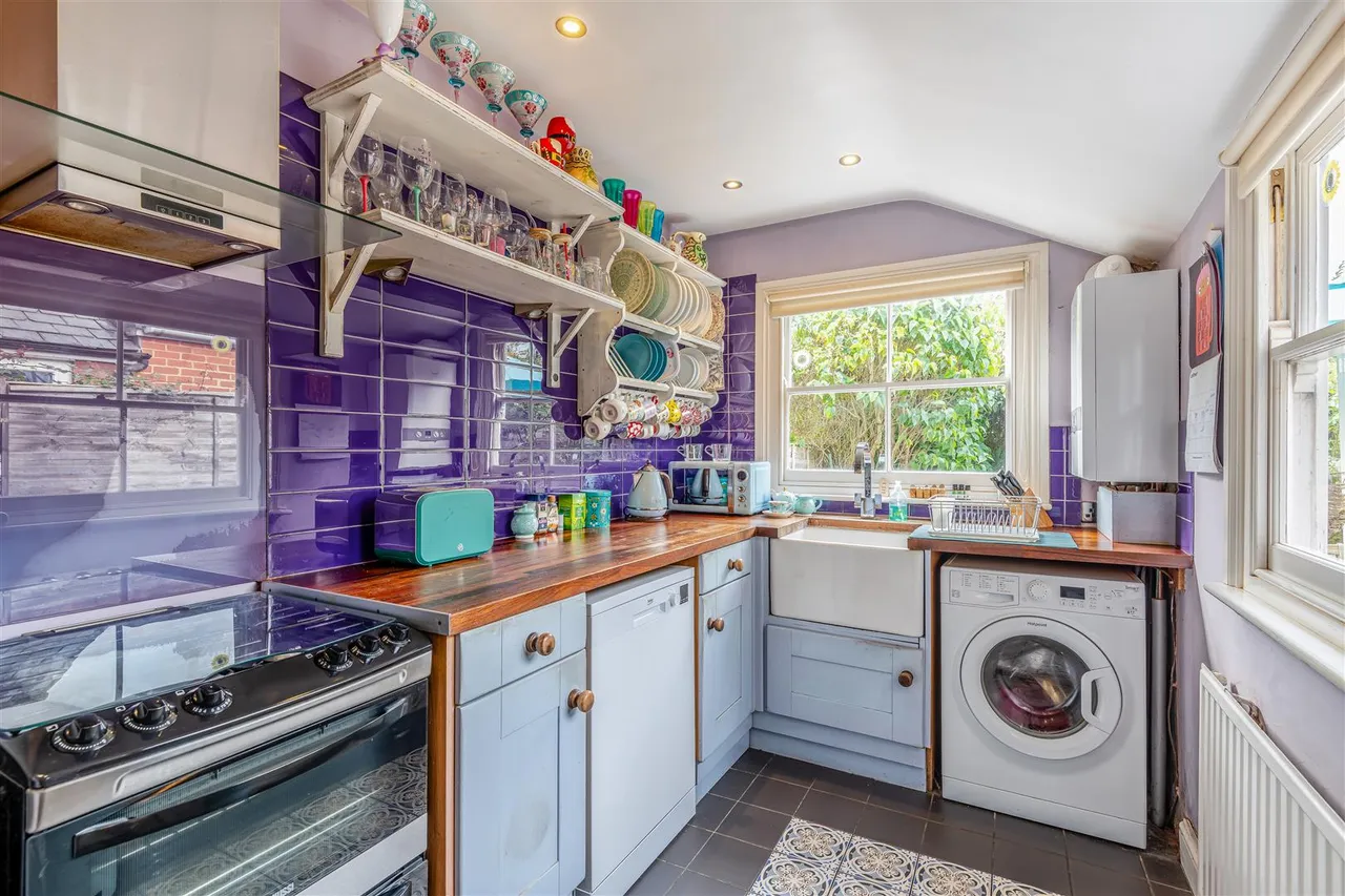 Tonbridge Road, Wateringbury, photo 5