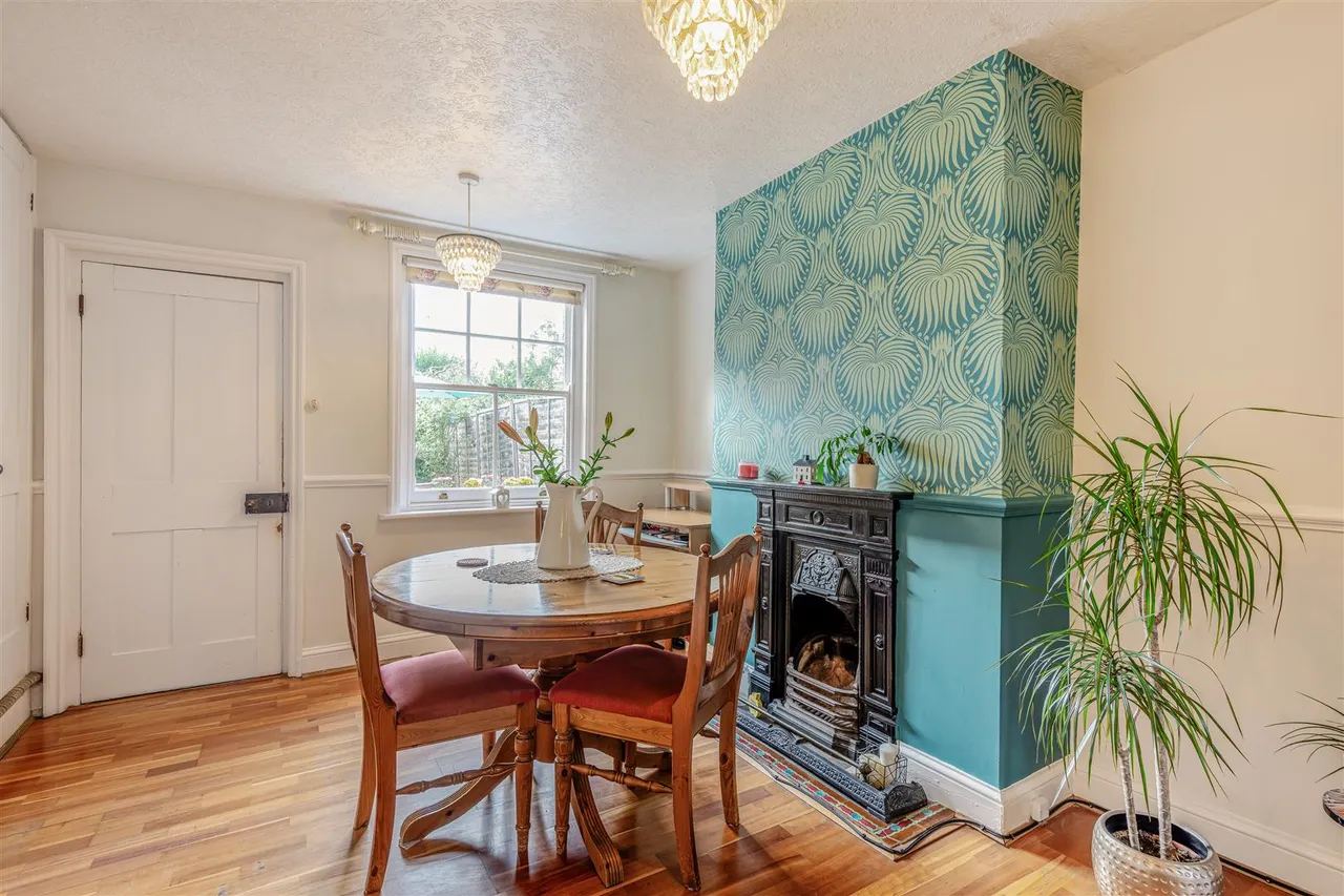Tonbridge Road, Wateringbury, photo 8