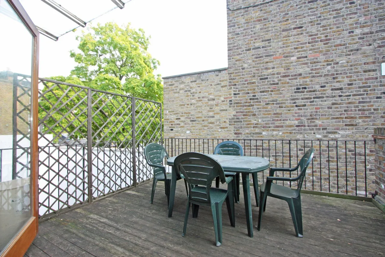 First Floor Flat, 99 Bishops Road, London, photo 6